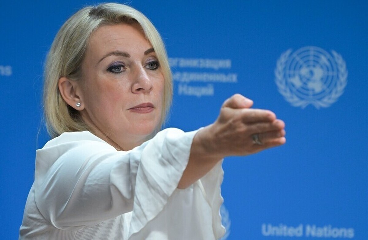 زاخارووا: فرانسه آماده بود تا پیروزی خود در جنگ جهانی دوم را فدا کند
