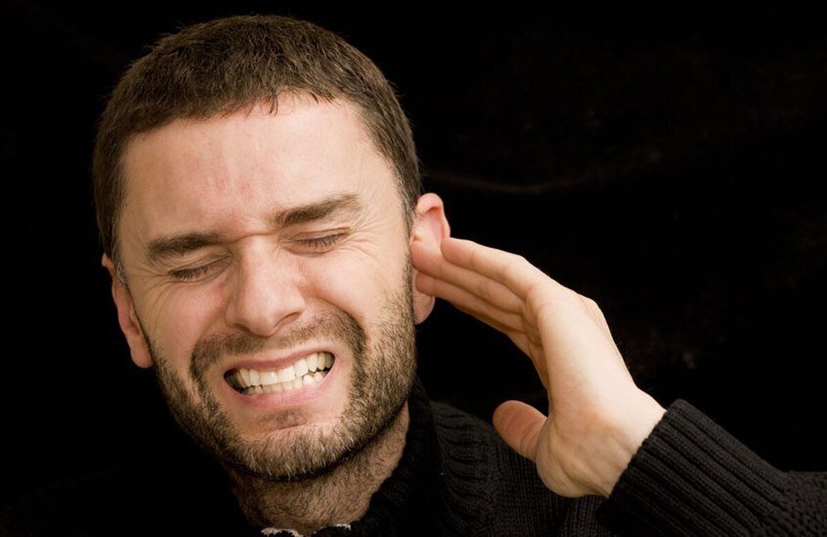 وزوز گوش چه تاثیری بر عملکرد شناختی دارد؟