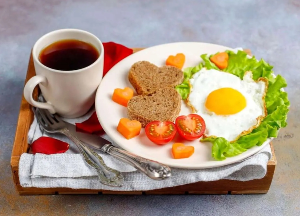 صبحانه پرکالری برای بدن مفید نیست!