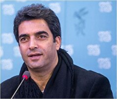 عکس یادگاری از منوچهر هادی کنار مجری جذاب تلویزیون در جشن تولدش