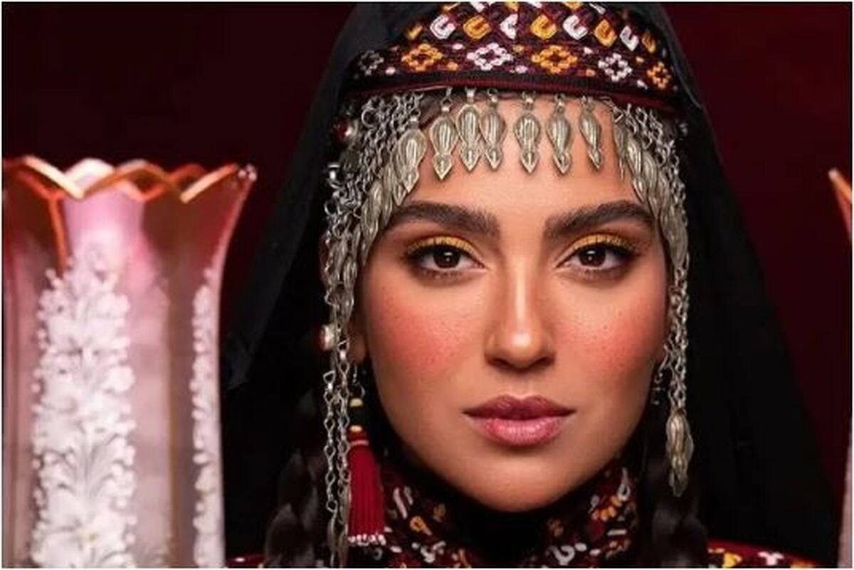 جدیدترین استایل شیک و زیبای مونا کرمی با میکاپ دلنشینش را از دست ندهید