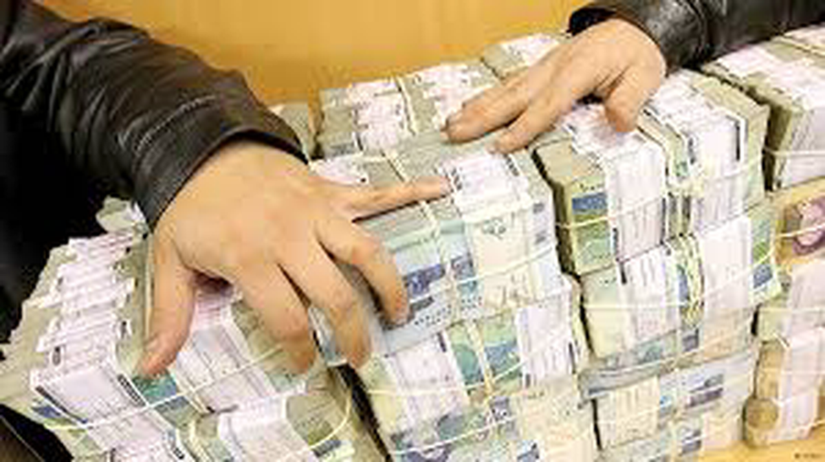 نقدینگی کشور به ۹۹۴۲ همت رسید