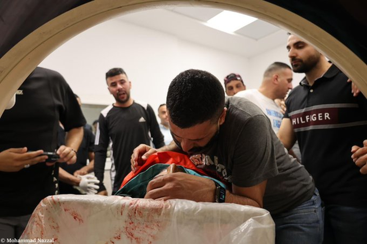 حماس: فلسطینی‌ها در کرانه باختری با شهرک‌نشینان درگیر شوند