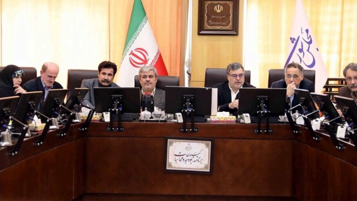 تلاش کمیسیون برنامه جهت تأمین مالی بخش‌های دفاعی