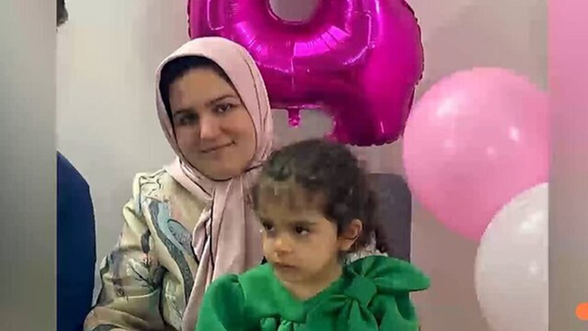 روایتی عاشقانه از پزشکی که به همراه دختر ۳ ساله‌اش شهید شد