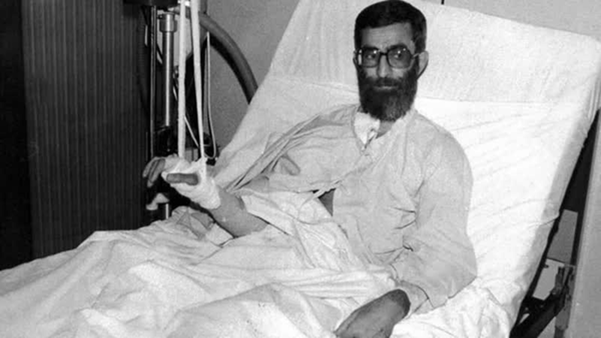 راز ترور نافرجام آیت‌الله خامنه‌ای در دهه ۶۰؛ «نمی‌دانم خدا با من چه کار دارد؟»