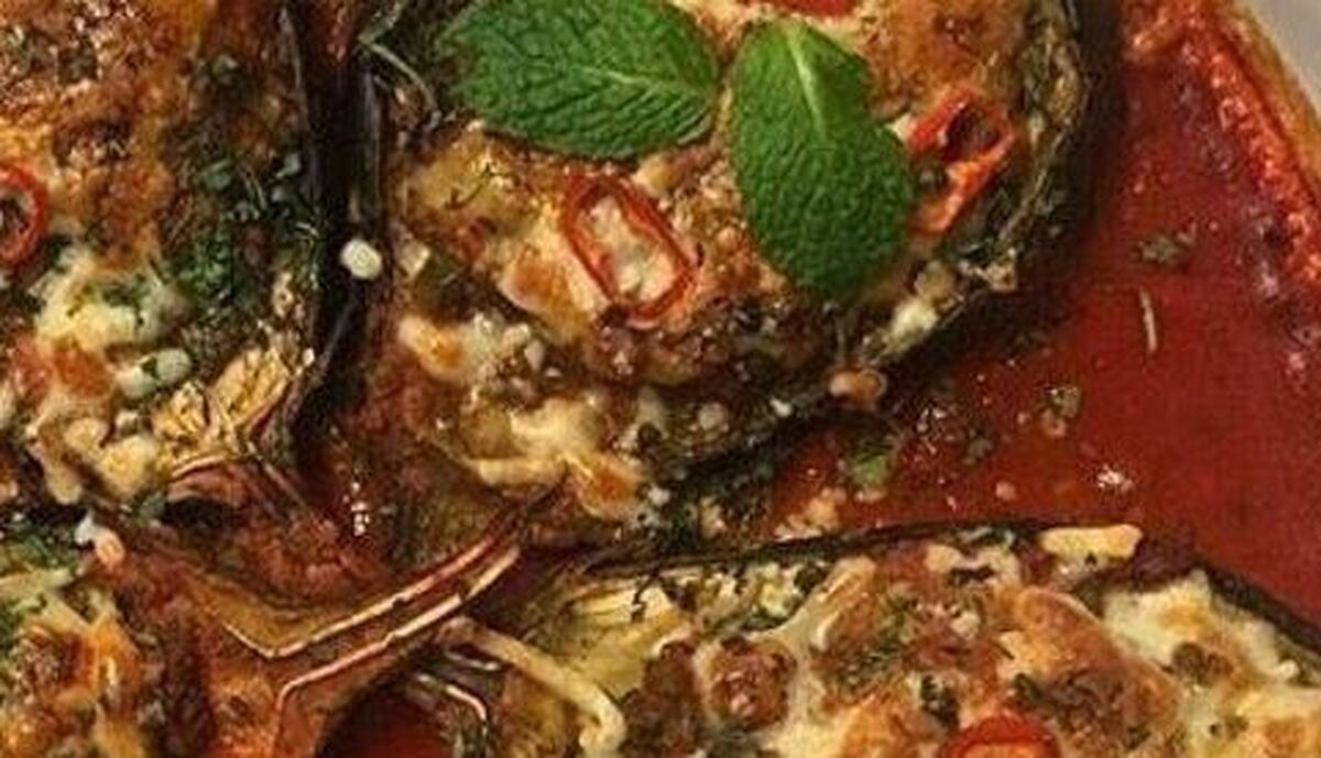خورش گردو بادمجان با گوشت چرخی خوشمزه‌ترین غذای ایرانی / دستور پخت
