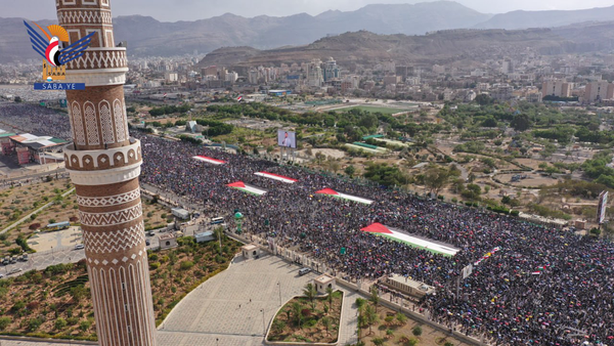 ویدئو| میلیون‌ها یمنی پیروزی ایران را تبریک گفتند