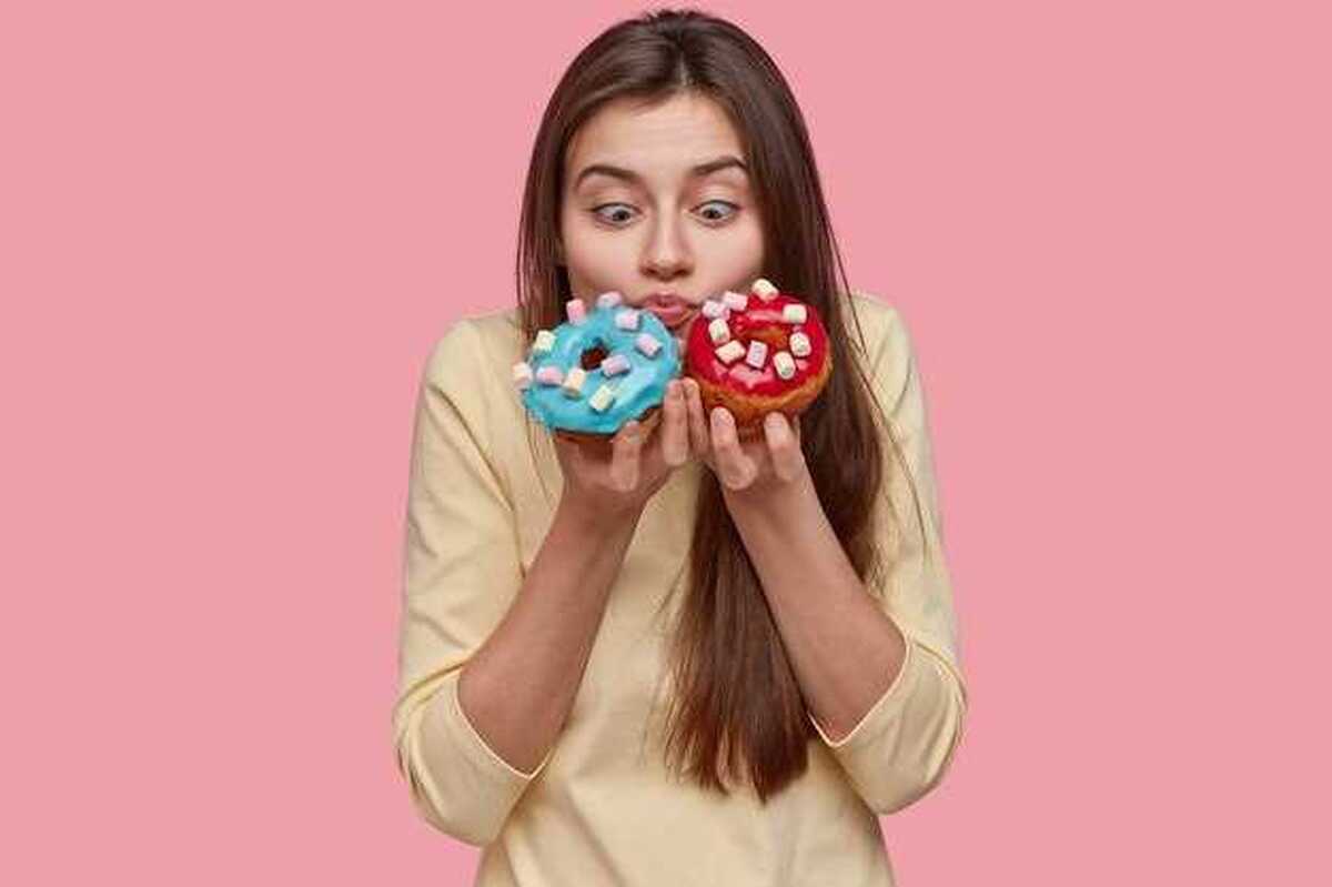 قند و غذا‌های شیرین بر خطر ابتلا به ۷ بیماری قلبی عروقی تأثیر می‌گذارند