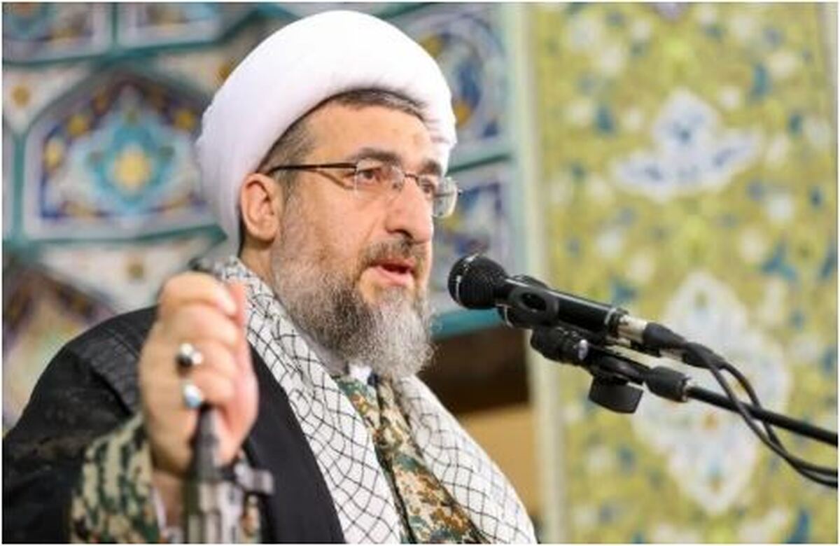 سخنان امام جمعه تبریز در مورد زمان مناسب صلح با دشمن