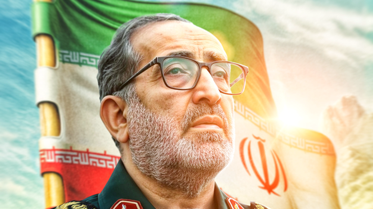 همرزم شهید شادمانی: او در میدان نبرد و تحلیل فوق‌العاده بود