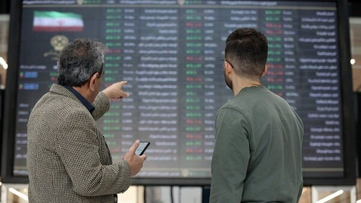 صف فروش بورس در مقایسه ارزش بازار رقم قابل توجه نیست