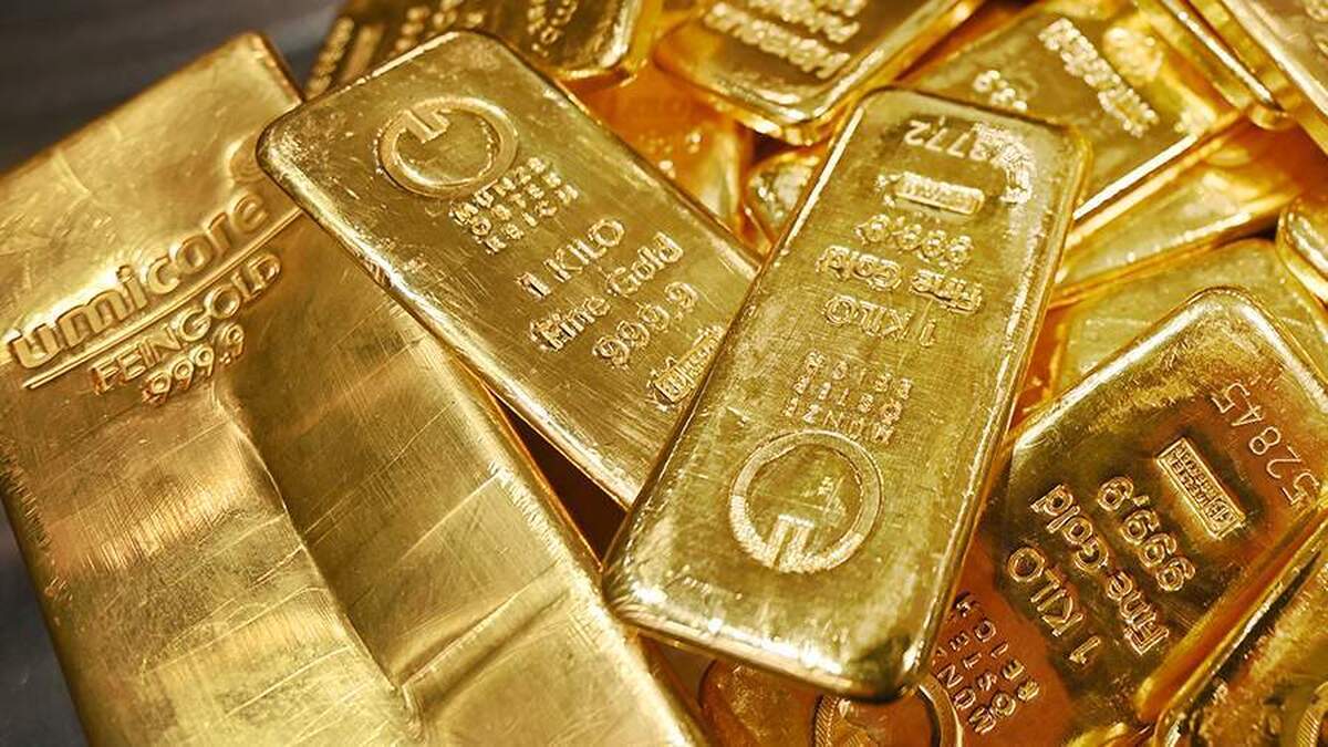 فرماندار تگزاس، ابوت، اجازه استفاده از طلا در زندگی روزمره را صادر کرد.