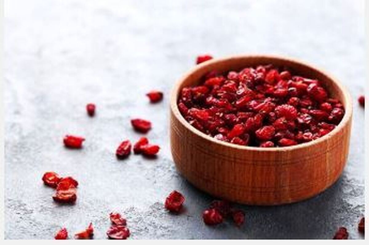 زرشک؛ گنجینه‌ای از خواص دارویی با مزه‌ای ترش