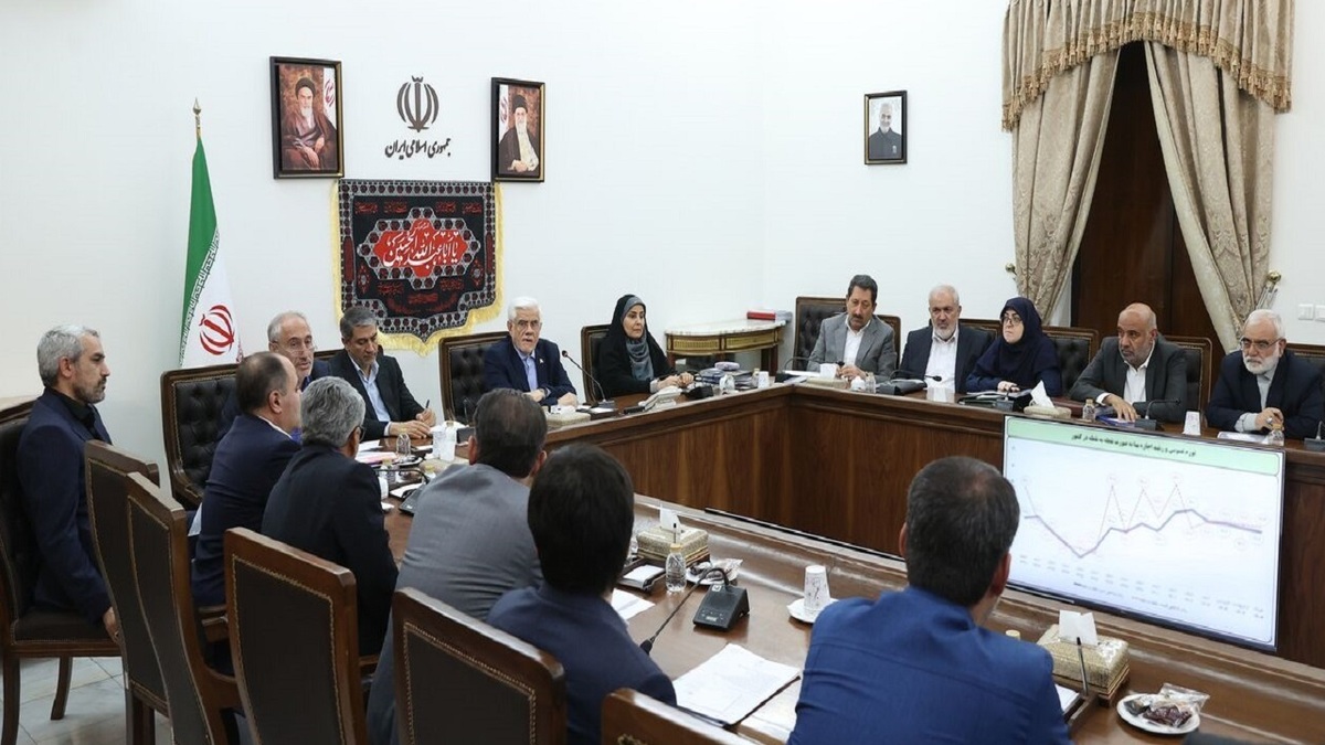 عارف: طرح جامع تکمیل و ساخت واحد‌های مسکن حمایتی تدوین می‌شود