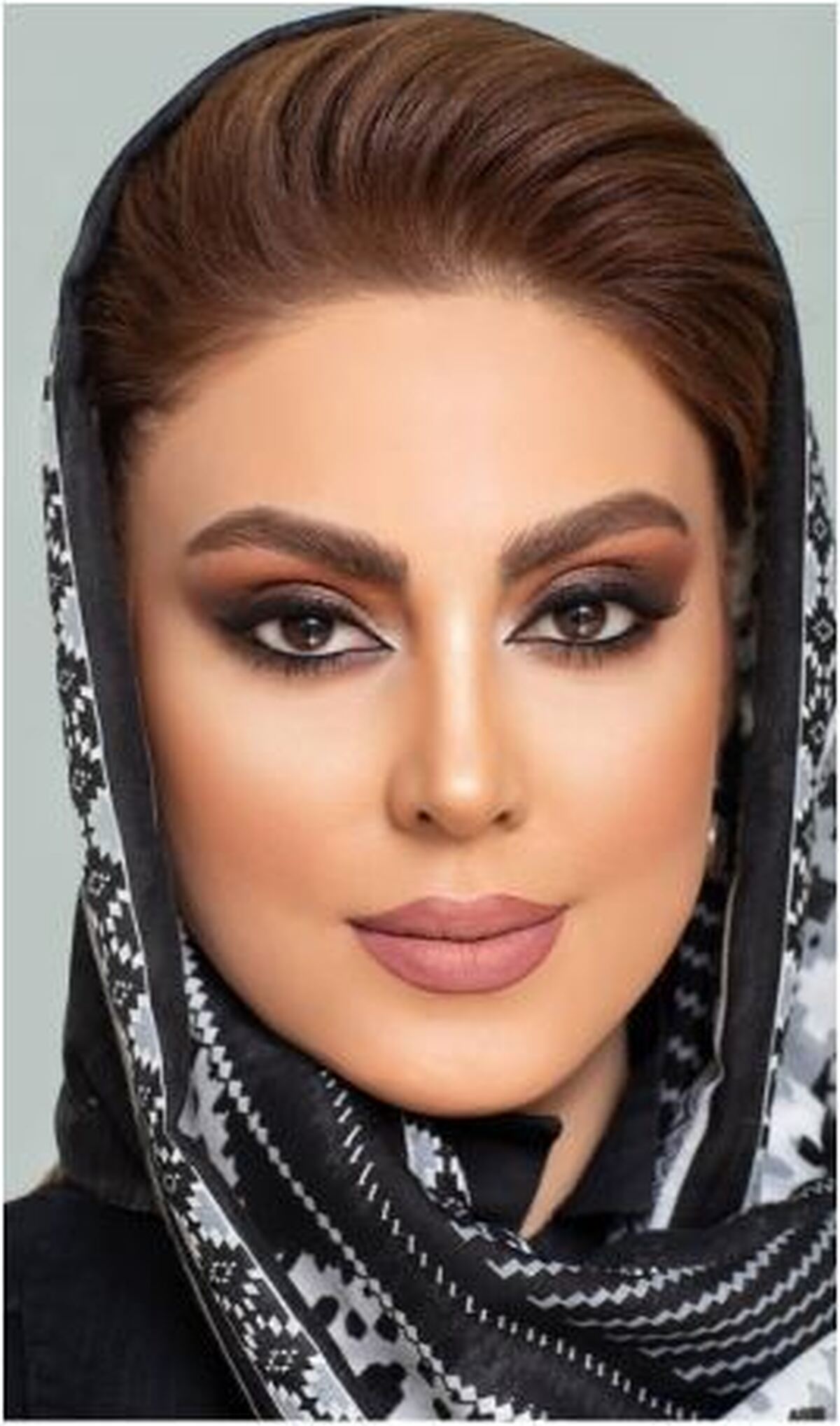 کولاک نیلوفر شهیدی با استایل جدید و خاصش با رنگ‌های دلنشین+عکس