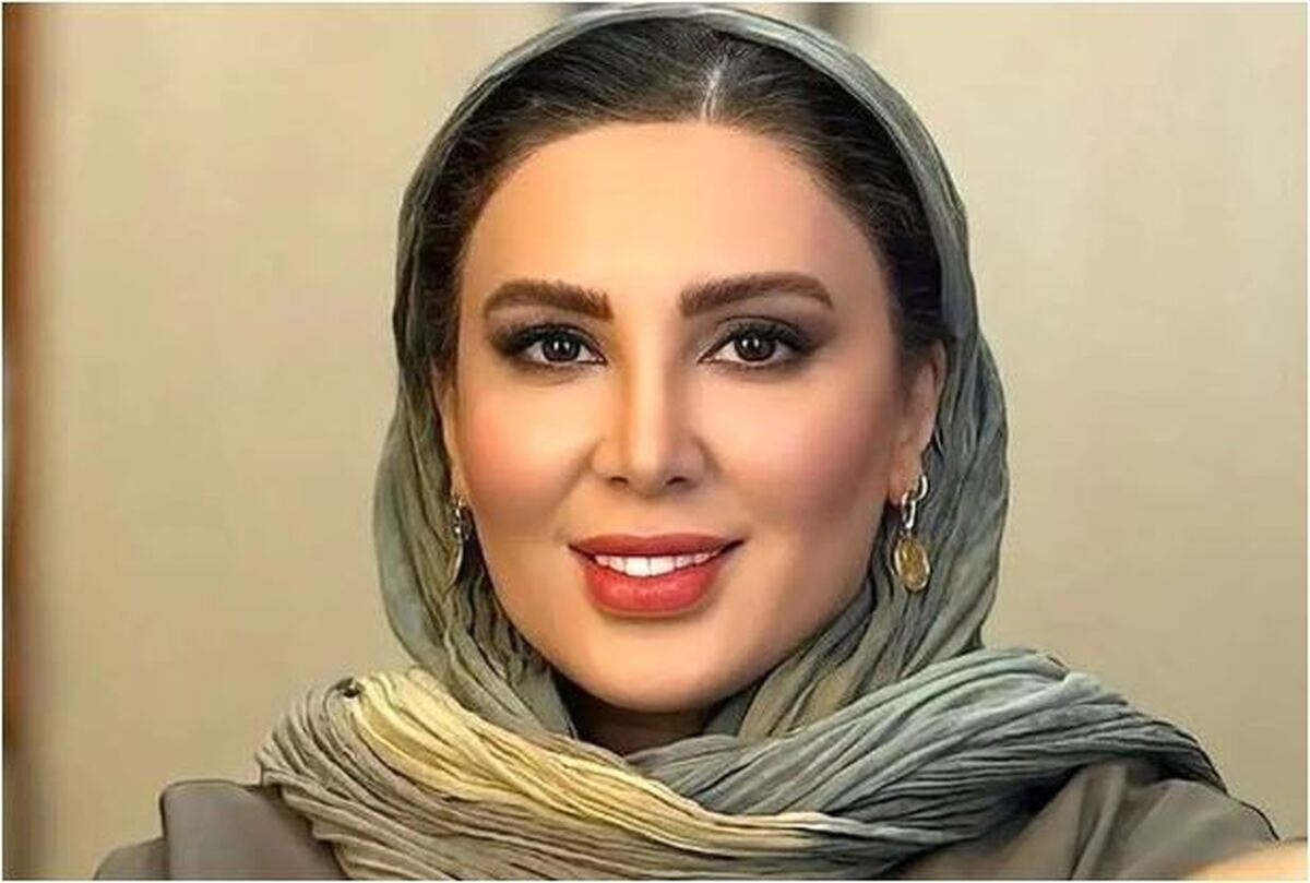 سلیقه بامزه لیلا بلوکات در انتخاب لباس برای پت پشمالویش+عکس