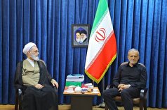 دیدار رئیس‌جمهور با آیت الله اعرافی