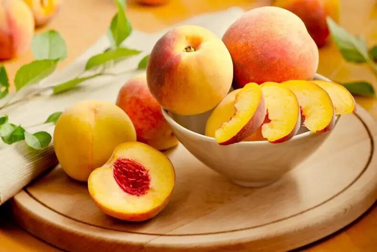 هلو مفید برای قلب و عروق!
