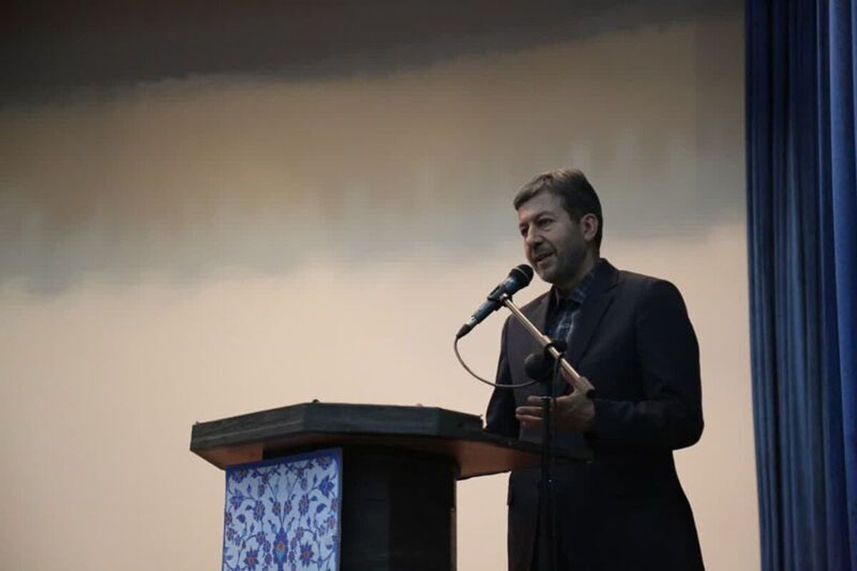 استاندار اصفهان: کشور بیشتر از مدیر، به حکیم نیاز دارد