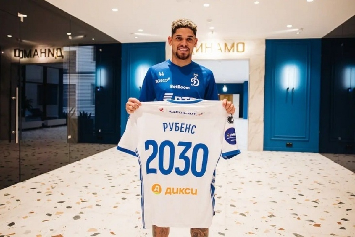 روبنس، تازه وارد دینامو، پاسخ داد که قبل از رفتن به روسیه با کدام برزیلی مشورت کرده است.