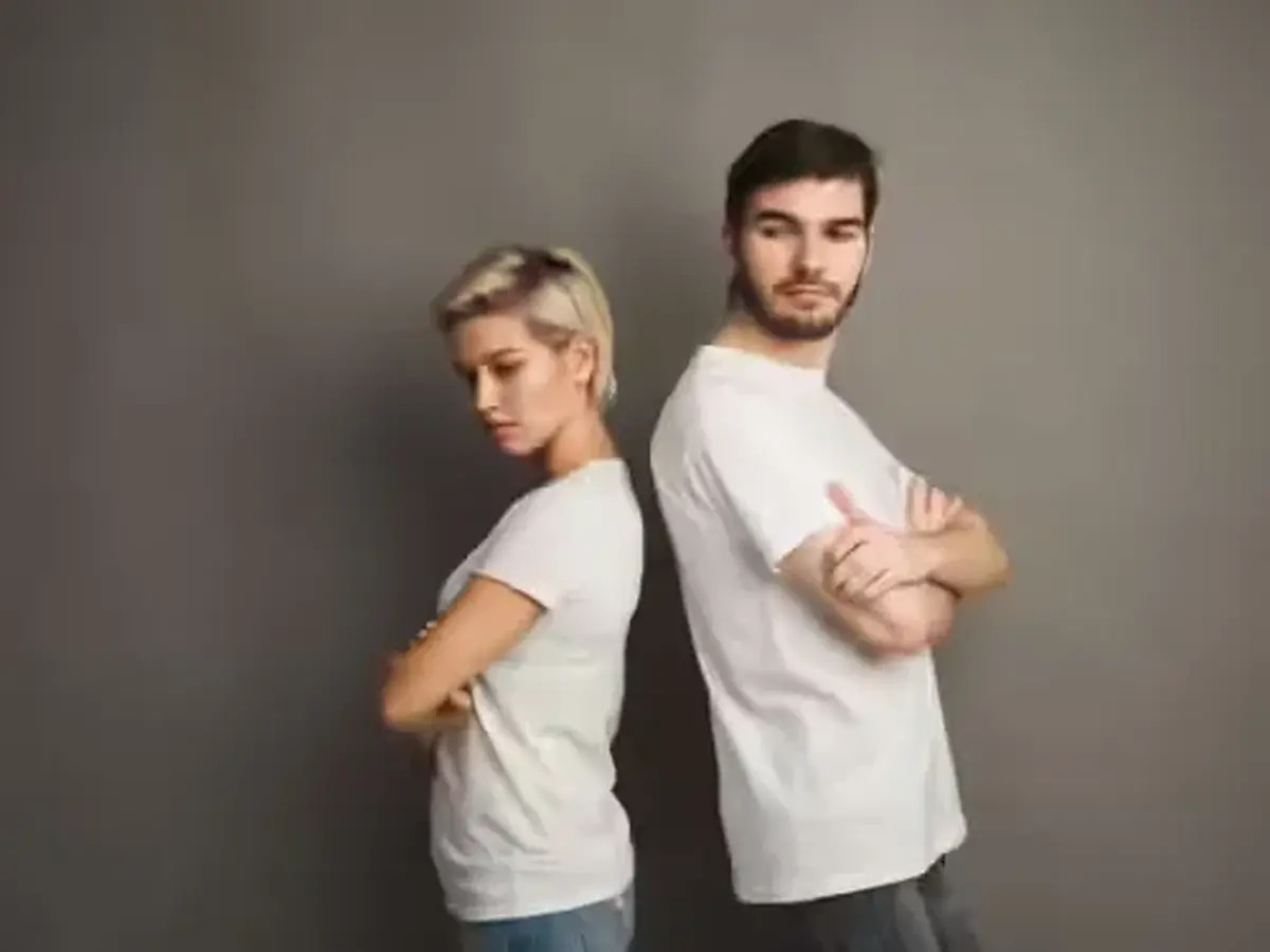 در رابطه تان احساس سردرگمی و اضطراب می‌کنید؟ بخوانید!