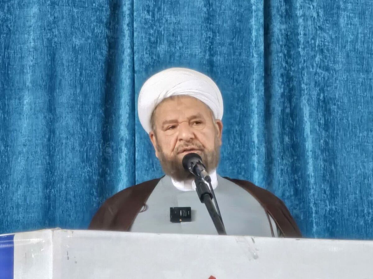 امام جمعه جیرفت: پیام رهبری نقشه راه برای ایران قوی است