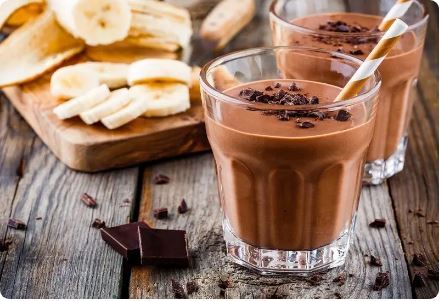 طرز تهیه اسموتی شکلاتی مخصوص افراد رژیمی