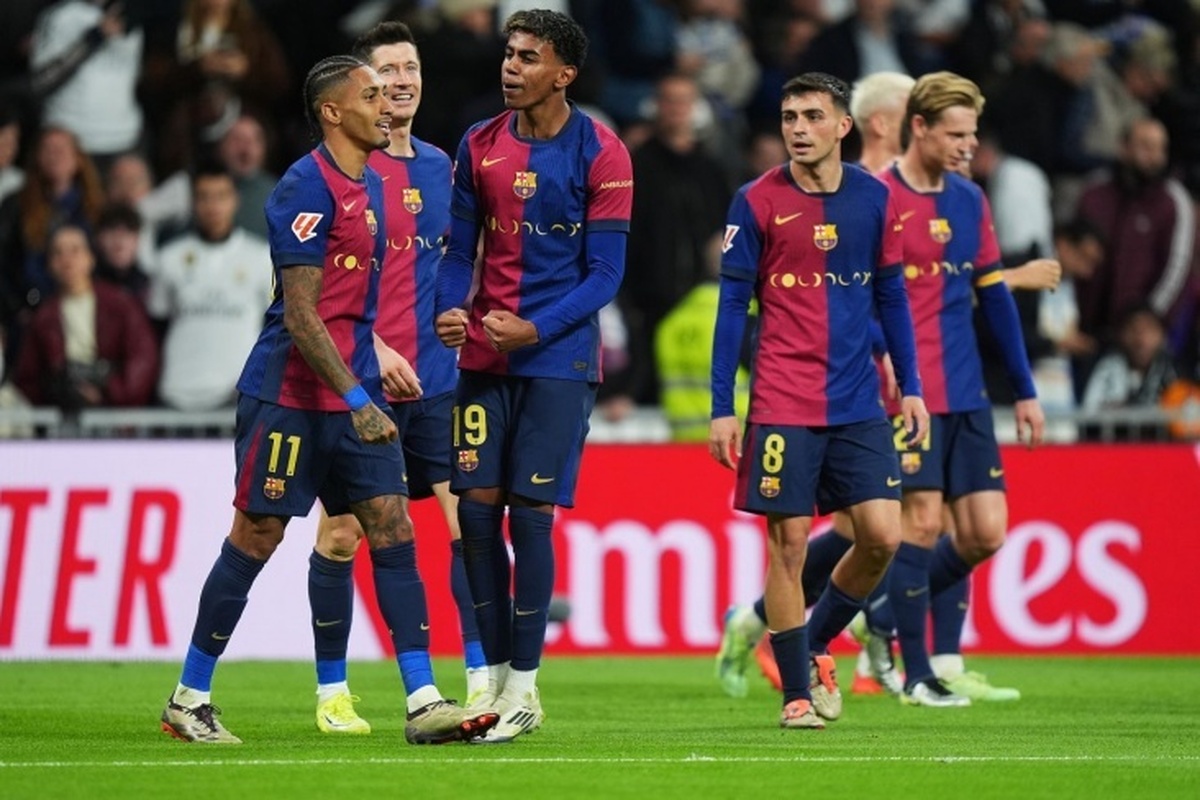 موندو دپورتیوو: مدافع بارسلونا مورد علاقه میلان، بوروسیا دی و آژاکس