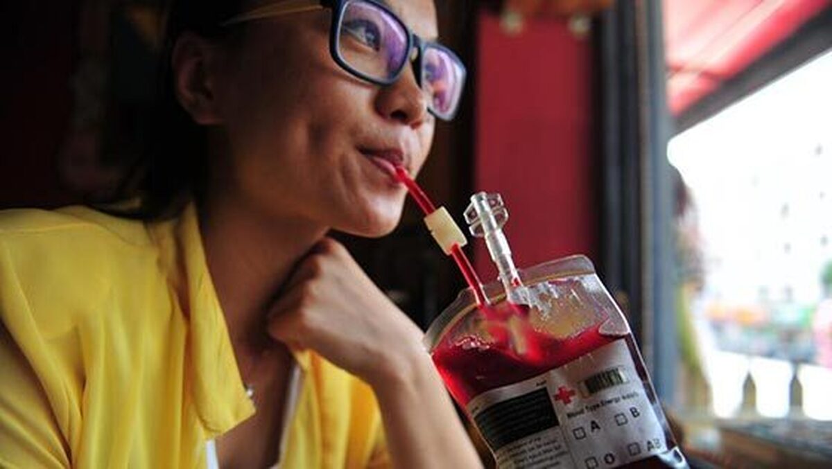 پیامد های جدی خوردن خون خام برای بدن