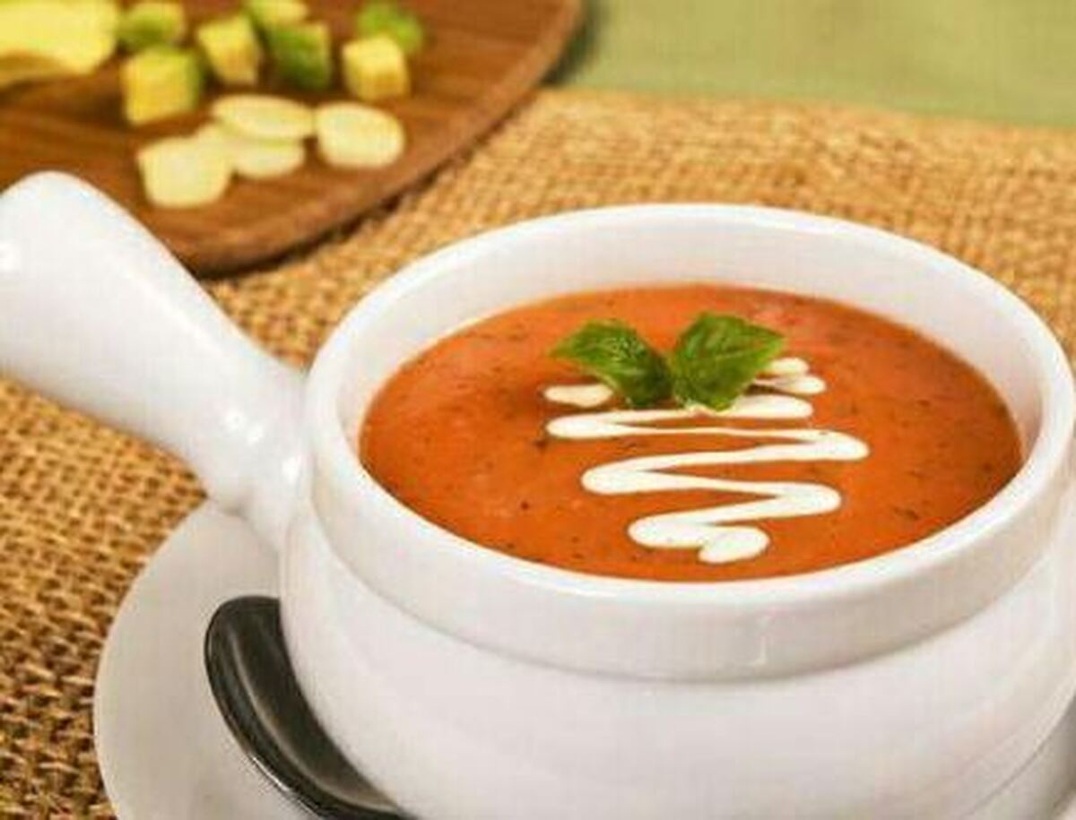 آش گوجه فرنگی همدان با طعمی جذاب و به یاد ماندنی مخصوص صبحانه