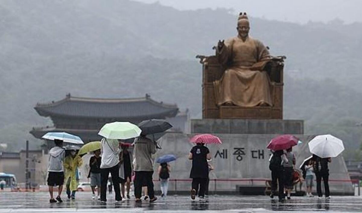 کره جنوبی در پی پیش‌بینی باران شدید در حالت آماده‌باش قرار گرفت