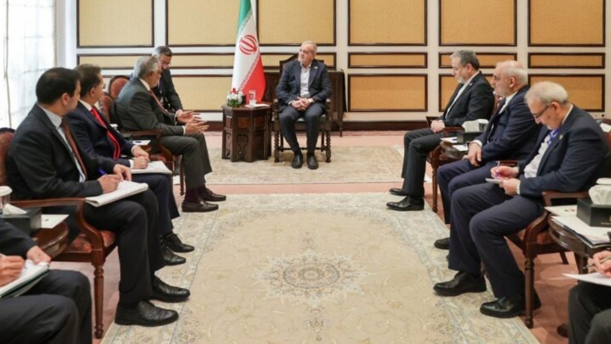 پزشکیان: پیمان‌های راهبردی مشترک ایران و پاکستان باید با رویکردی جدید احیا شود