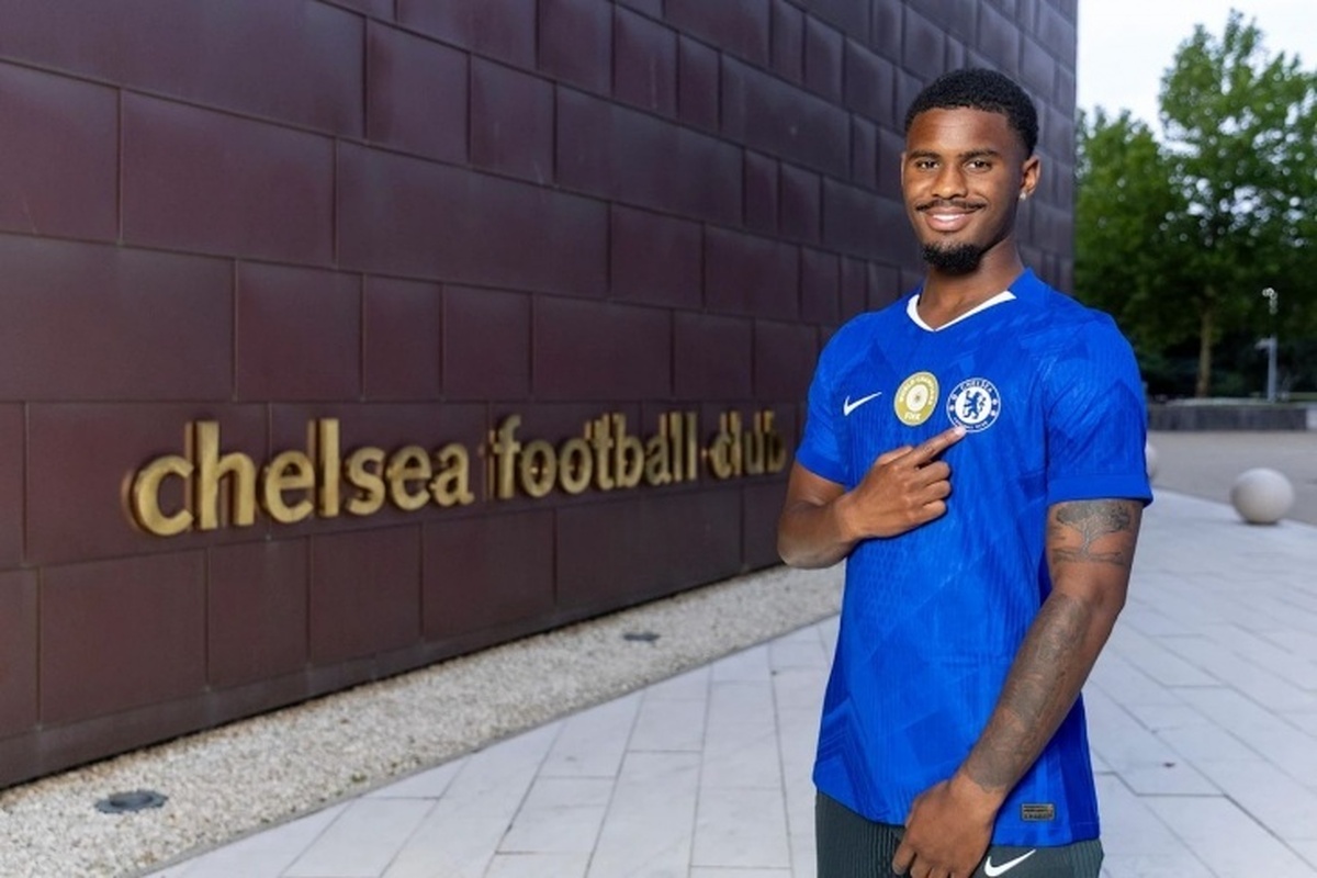 Transfermarkt: هاتو، بازیکن تازه وارد چلسی، جزو ۱۰ انتقال گران قیمت تاریخ آژاکس قرار گرفت