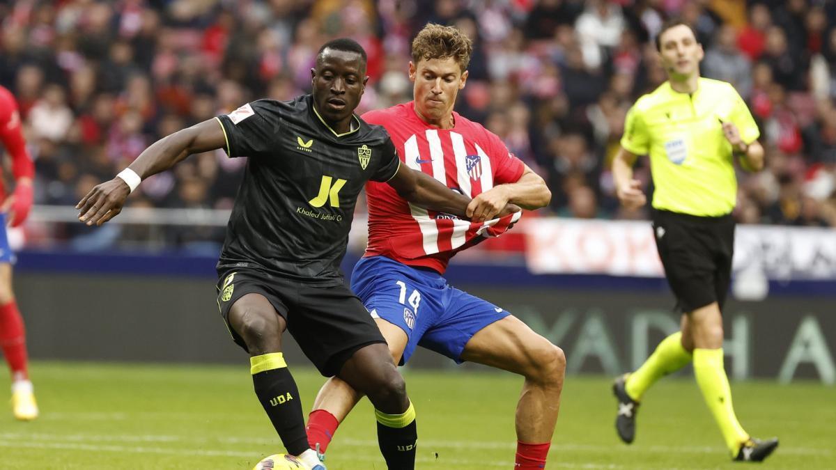 رئال بتیس به دنبال یک هافبک دیگر است