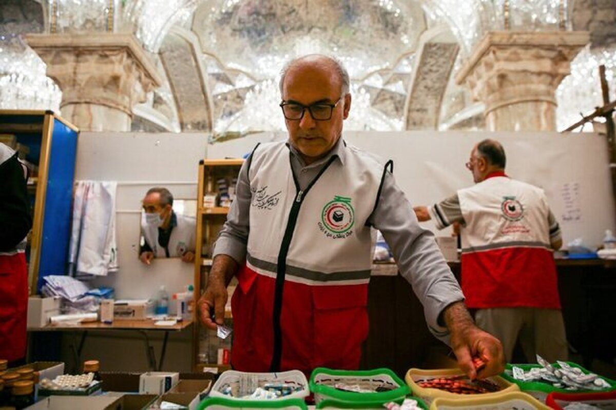 ارسال دارو‌های جمع‌آوری شده از سوی مردم برای مراسم اربعین/ دارو‌های خود را به شعب هلال احمر تحویل دهید