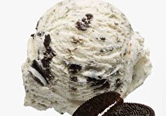 طرز تهیه بستنی اورئو با تکه ها‌ی بیسکوییت/بچه‌ها عاشقش میشن!