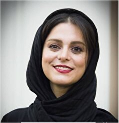 رونمایی غزل شاکری از استایل جدید و خوش رنگش با مانتو و بوت‌های بلند+عکس