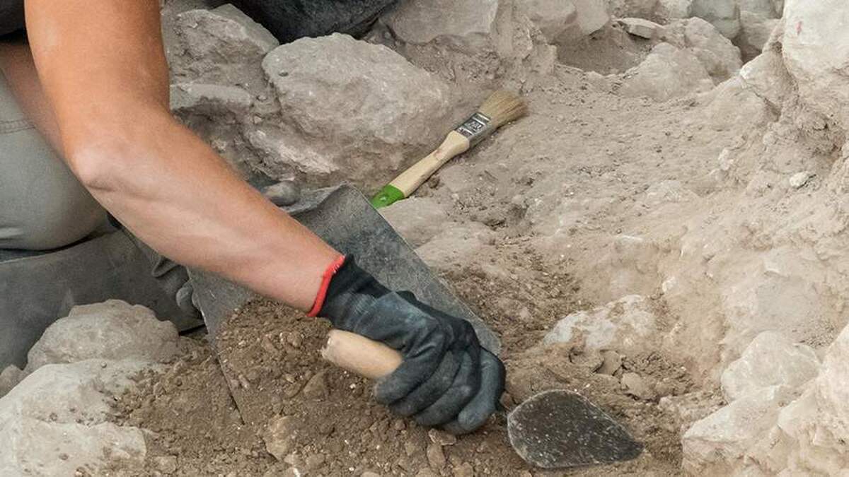 کشف بمب هوایی جنگ جهانی دوم در بلگراد