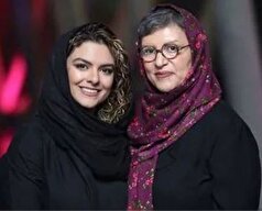 دنیا مدنی از خانواده شادش رونمایی کرد