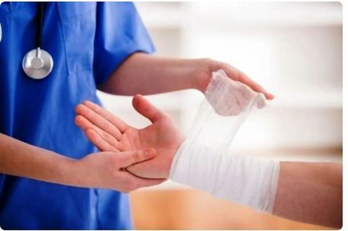 آموزش مرحله به مرحله پانسمان اضطراری در منزل