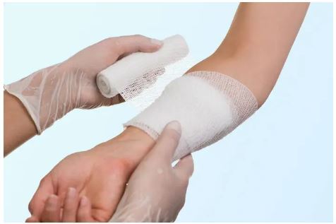 آموزش مرحله به مرحله پانسمان اضطراری در منزل