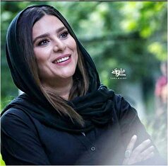 ادا بازی بامزه سحر دولتشاهی در اتاق گریم در حال آماده شدن برای کار جدیدش+عکس