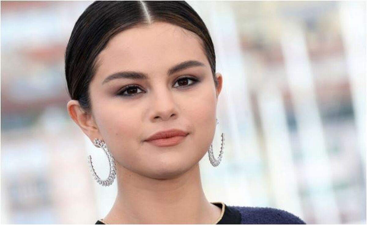 نگاهی به دونفره‌های کمتر دیده شده از سلنا گومز کنار مادر جوان و جذابش/مادر و دختر چقدر شباهت دارند!