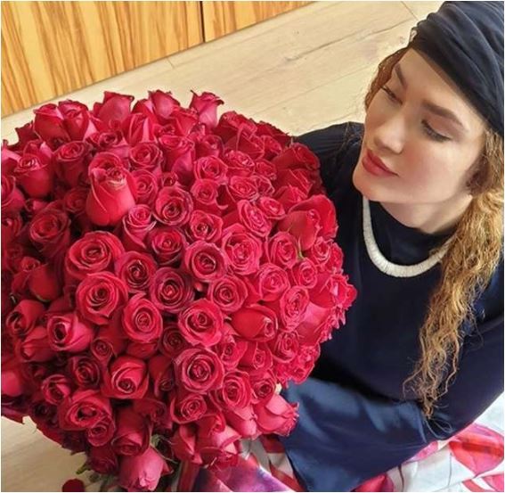 بیوگرافی و عکس‌های زیبا از ساناز سعیدی/چه جمال جانفزایی!