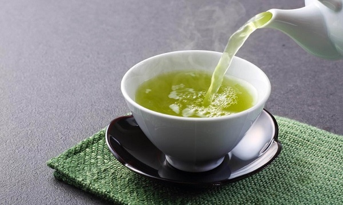 چای سبز چیست و چگونه به کاهش وزن کمک می‌کند؟