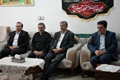 شهدا، سند افتخار نسل‌ها هستند