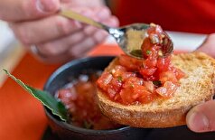 عوامل غذایی و تأثیر آنها بر نوسانات خلقی پس از غذا خوردن