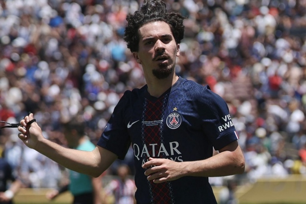 مارکا: رئال مادرید ممکن است ویتینیا را پس از جام جهانی ۲۰۲۶ از پاری سن ژرمن به خدمت بگیرد