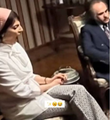 عکس خنده داری که از پشت‌صحنه تاسیان بیرون آمد!